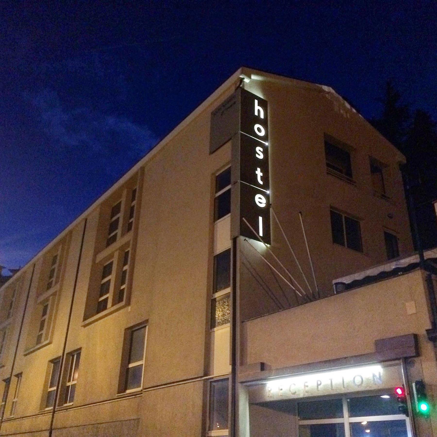 Ostello Del Porto Ловере Екстер'єр фото